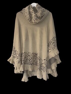 Boho Chic Paisley & Cheetah Knit Poncho with Ruffle Hem – OS